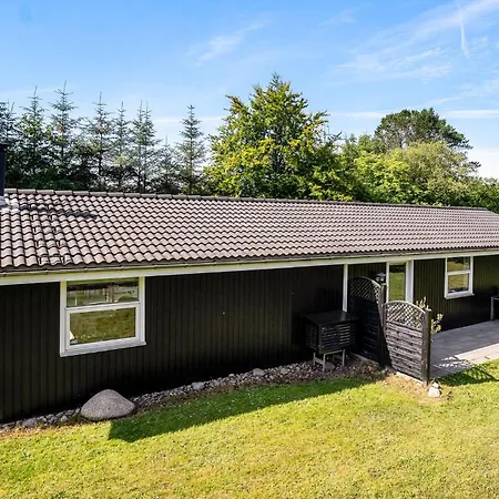 3 Bedroom Stunning In * Hals
