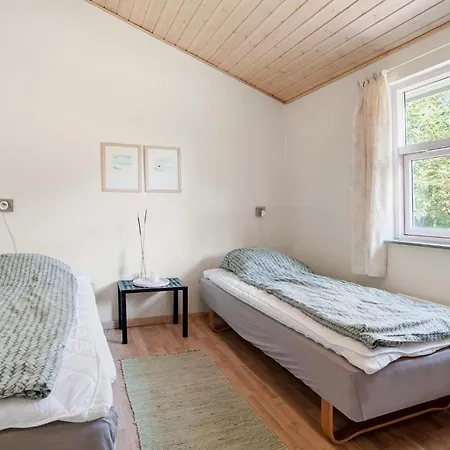 3 Bedroom Stunning In * Hals