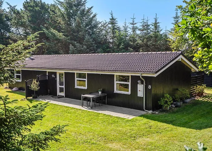 3 Bedroom Stunning In Semesterbostad